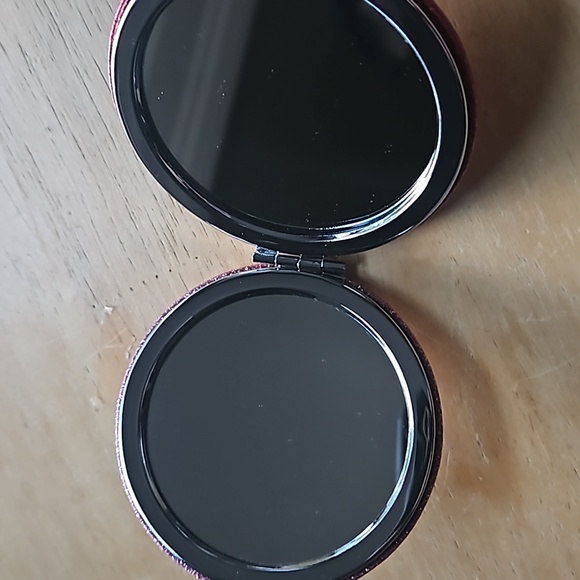 COACH COMPACT MIRROR - Picture 8 of 10